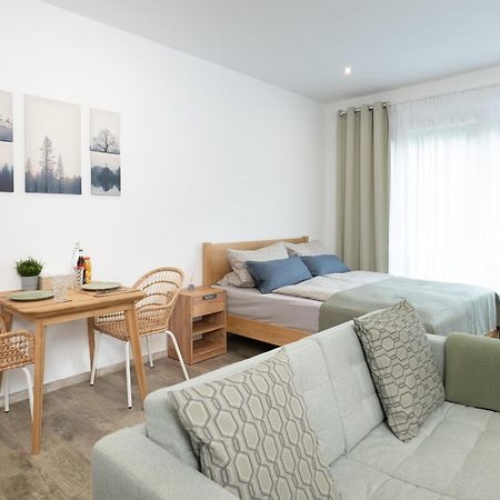 Apart4Me Scandi Apartment Geislingen Zentral Mit Parkplatz Geislingen an der Steige Exterior photo