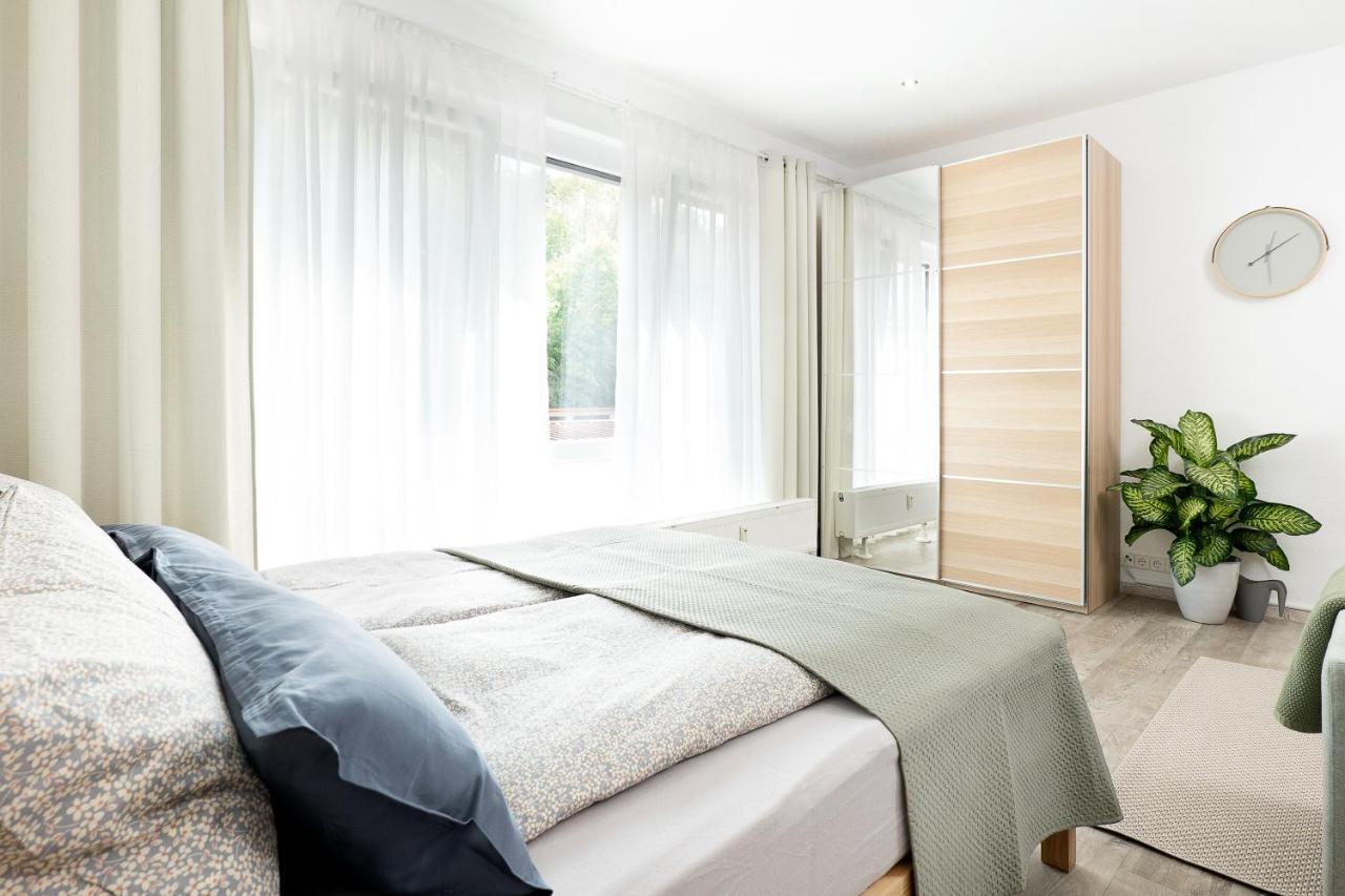 Apart4Me Scandi Apartment Geislingen Zentral Mit Parkplatz Geislingen an der Steige Exterior photo