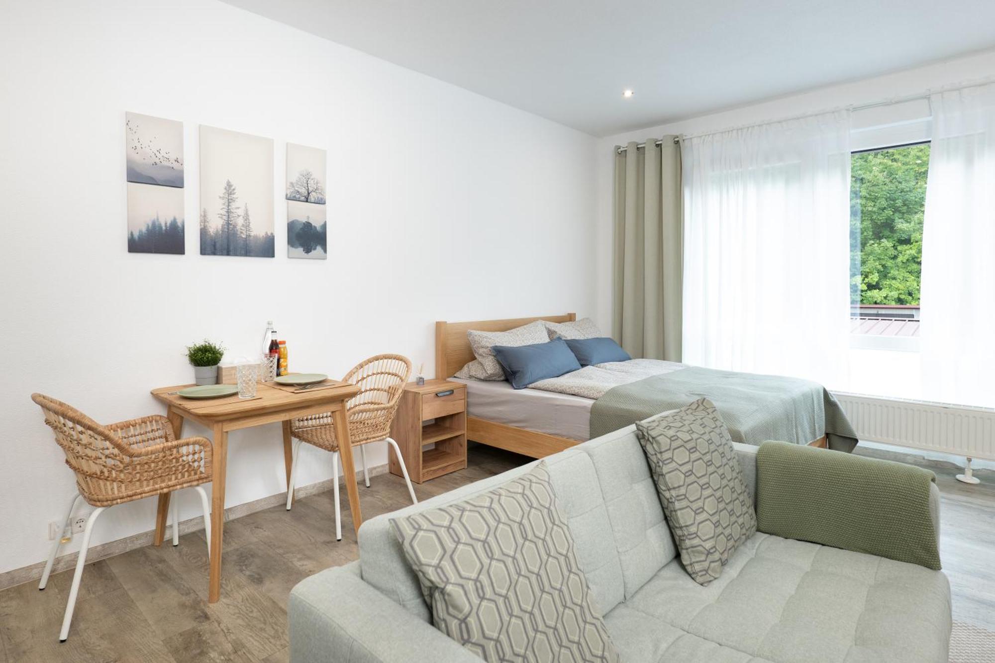 Apart4Me Scandi Apartment Geislingen Zentral Mit Parkplatz Geislingen an der Steige Exterior photo